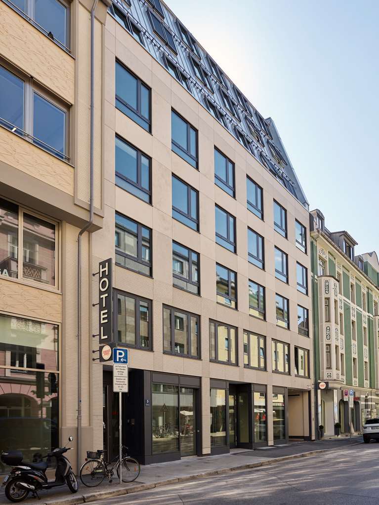 Schwabinger Wahrheit By Geisel 4* Munich
